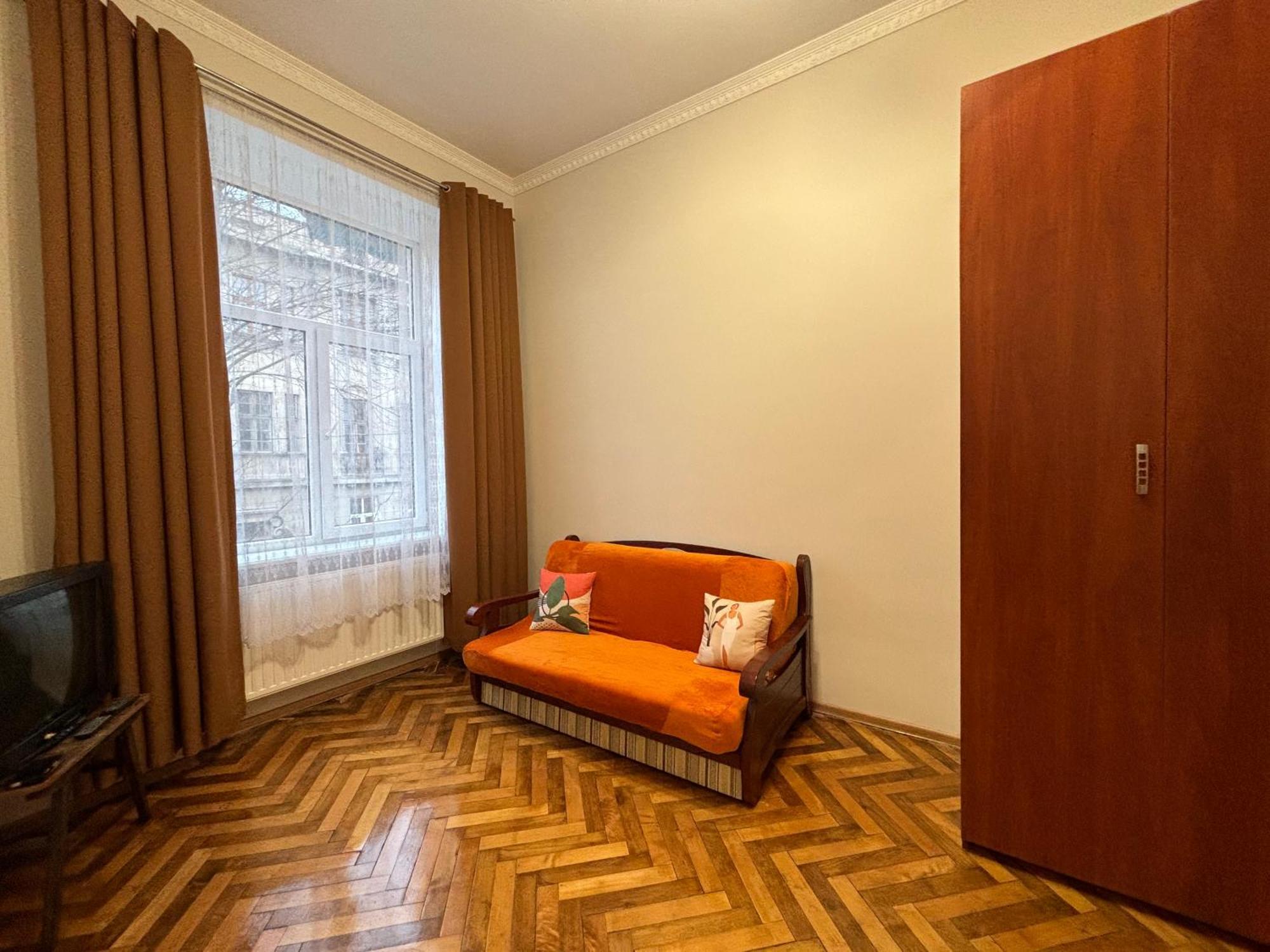 Apartamento Айстра Leópolis Exterior foto